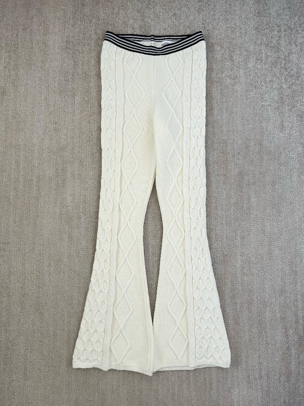 FP Movement Free People Snowfall Cable Knit Flare Pull On Sweater Pants Small